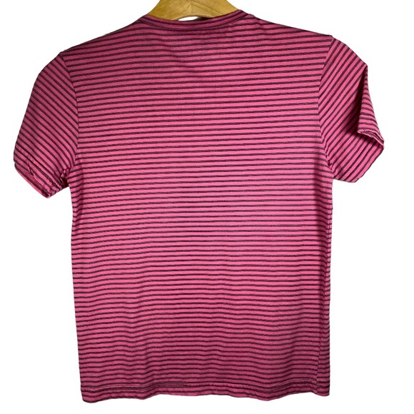 PEACE GENERATION Basic V-Neck Tee - Picture 2 of 3